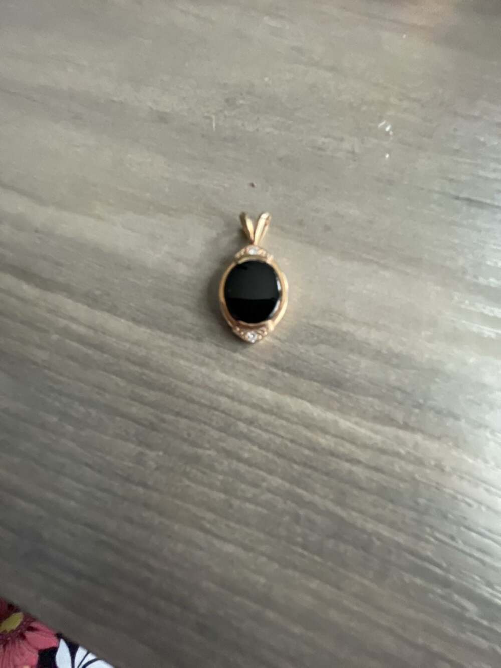 14K Yellow Gold Oval Black Onyx Diamond Pendant